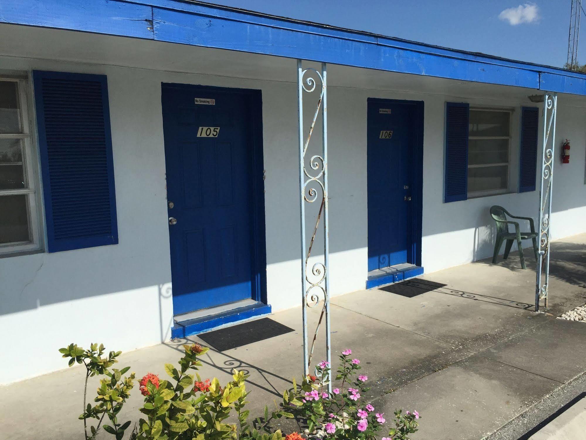 Travel Inn Of 赛百灵 外观 照片
